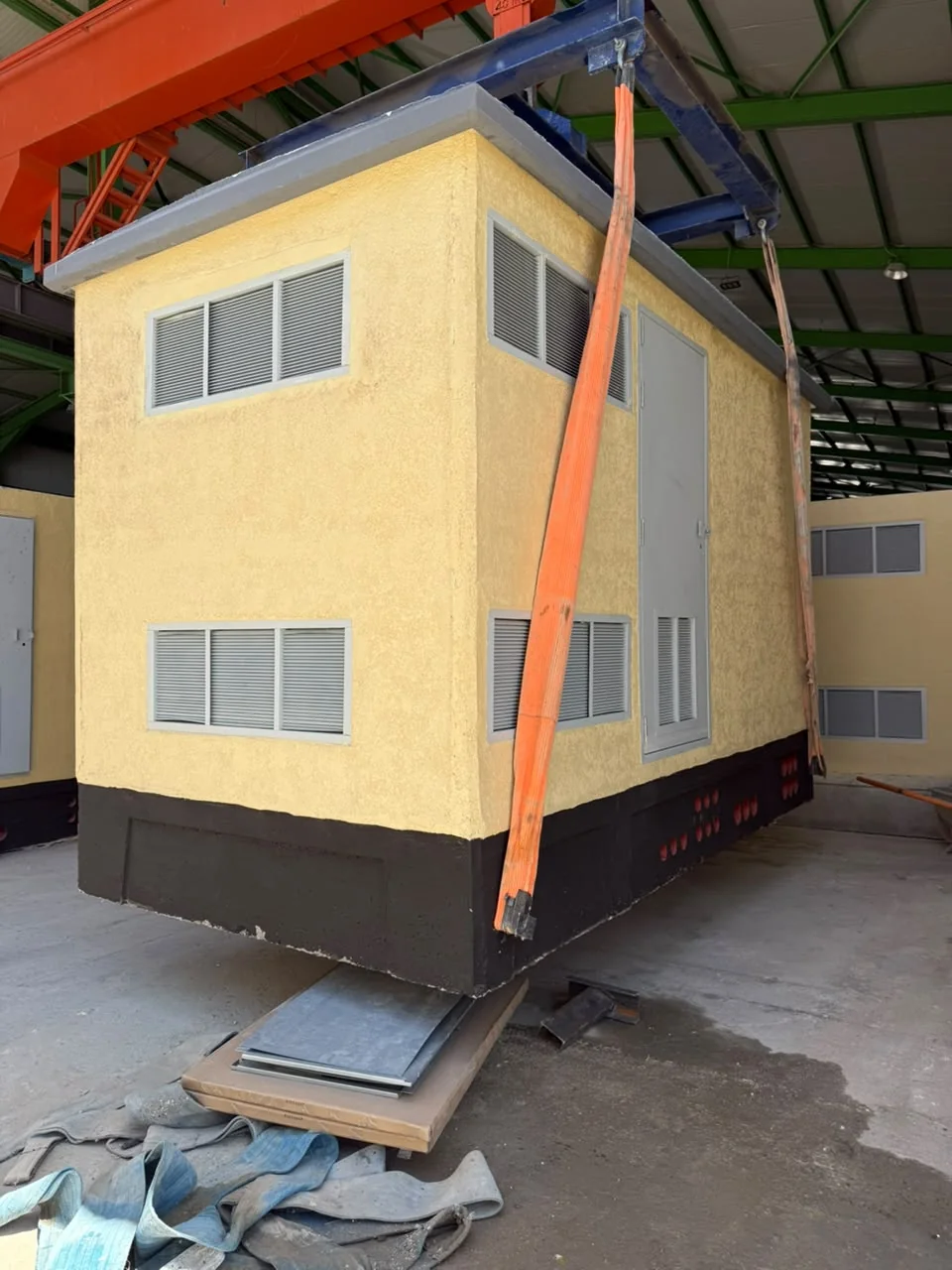 Poste préfabriqué avec ventilation